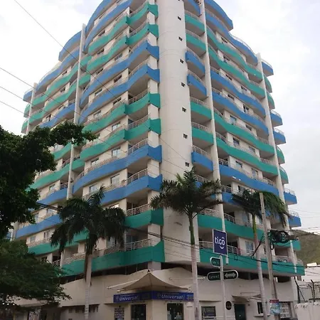 705 El Rodadero, Apartamento Familiar, Piscina, Parqueo
